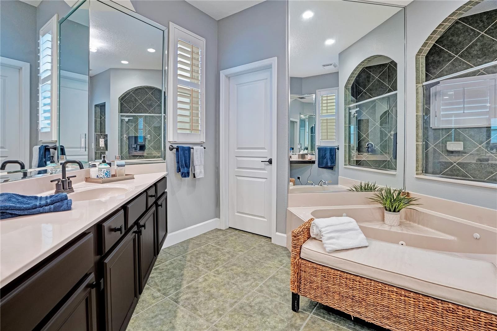 Single Family Residence at 3413 TURNINGWIND LN, WINTER GARDEN, photo 41 of 82
