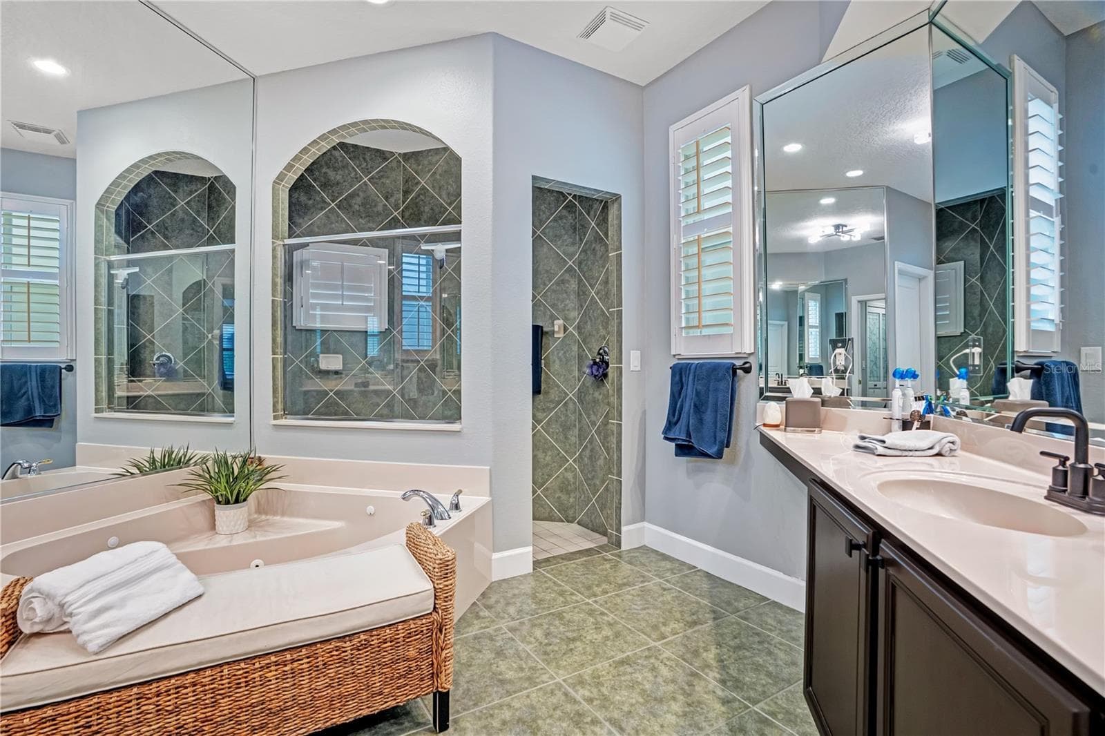 Single Family Residence at 3413 TURNINGWIND LN, WINTER GARDEN, photo 42 of 82