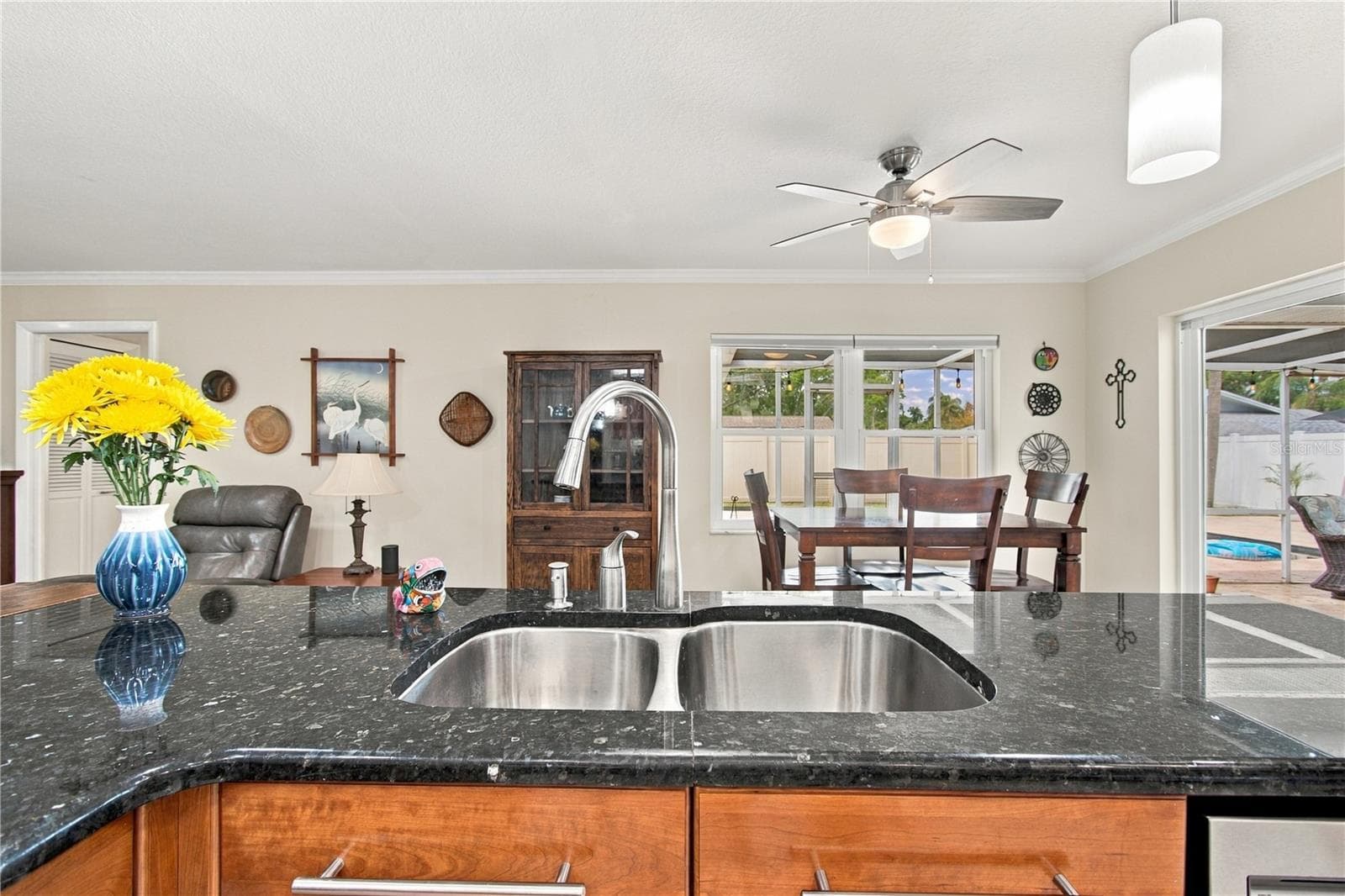 Exceptional quality touches you can only see to appreciate - 1967 ARVIS CIR E, CLEARWATER
