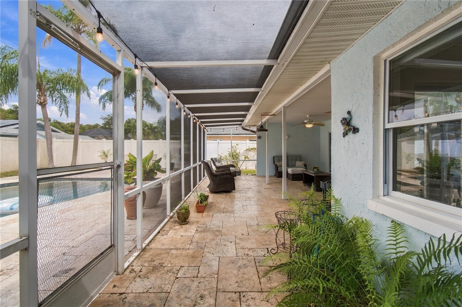 Largo lanai for family living - 1967 ARVIS CIR E, CLEARWATER