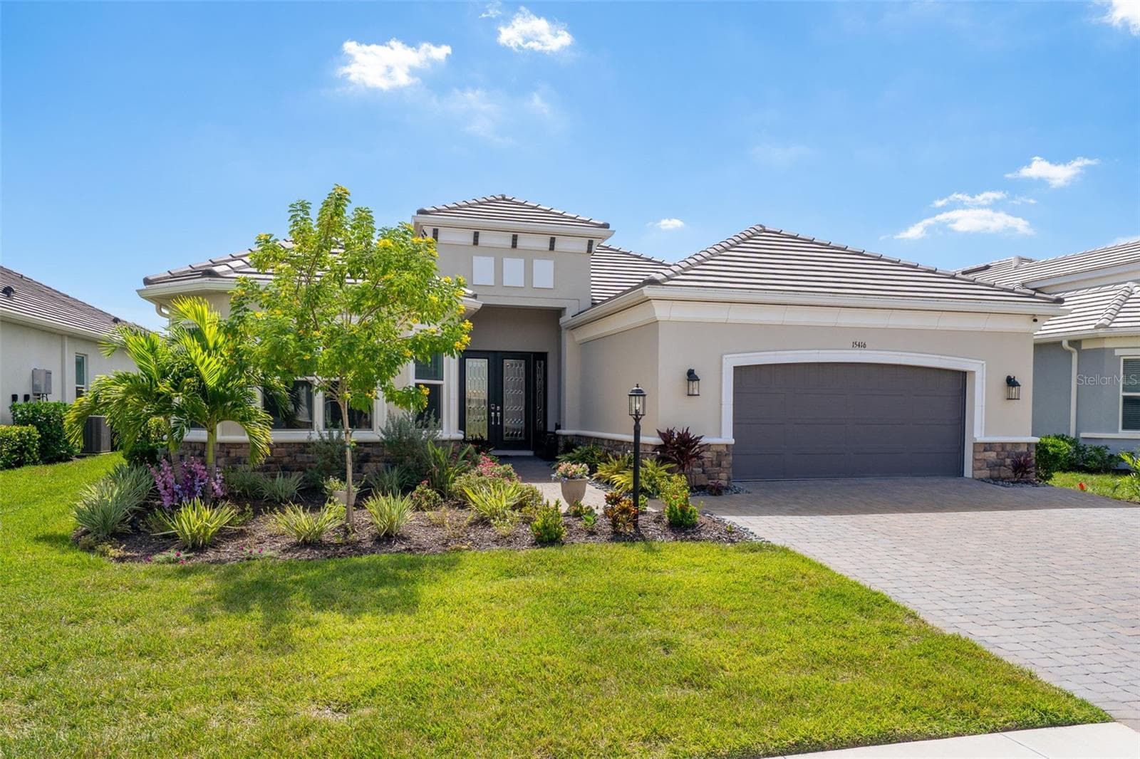 Single Family Residence at 15416 SAN LAZZARO AVE, LAKEWOOD RANCH, photo 73 of 100