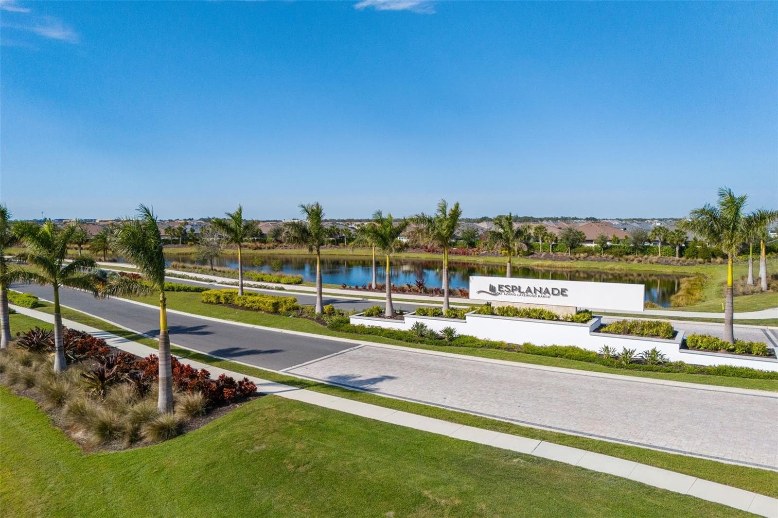 Single Family Residence at 15416 SAN LAZZARO AVE, LAKEWOOD RANCH, photo 95 of 100