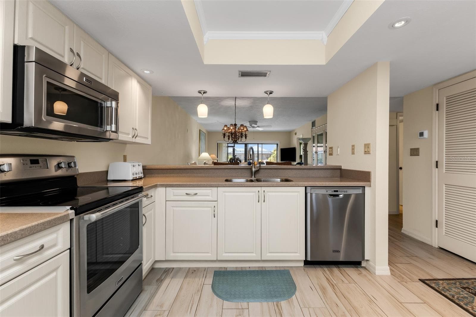 Condominium at 367 COLDEWAY DR #H10, PUNTA GORDA, photo 3 of 36