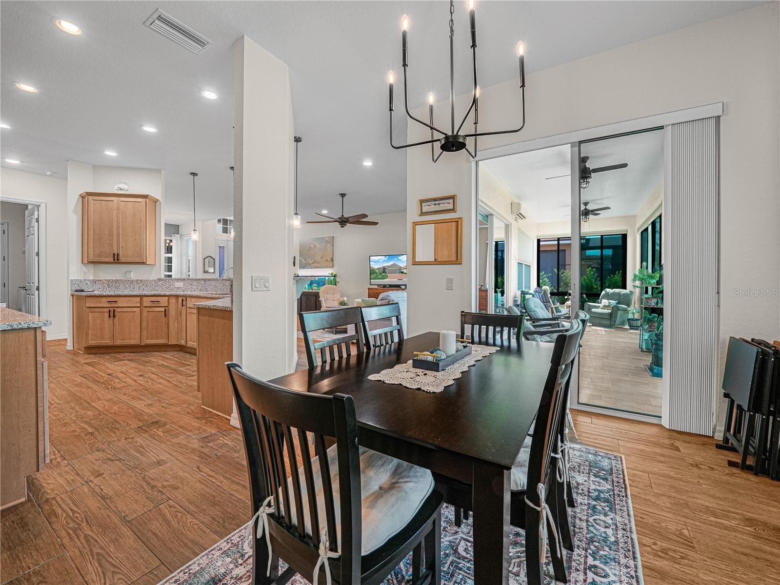 Single Family Residence at 1321 OAKMONT DR, WINTER HAVEN, photo 17 of 72