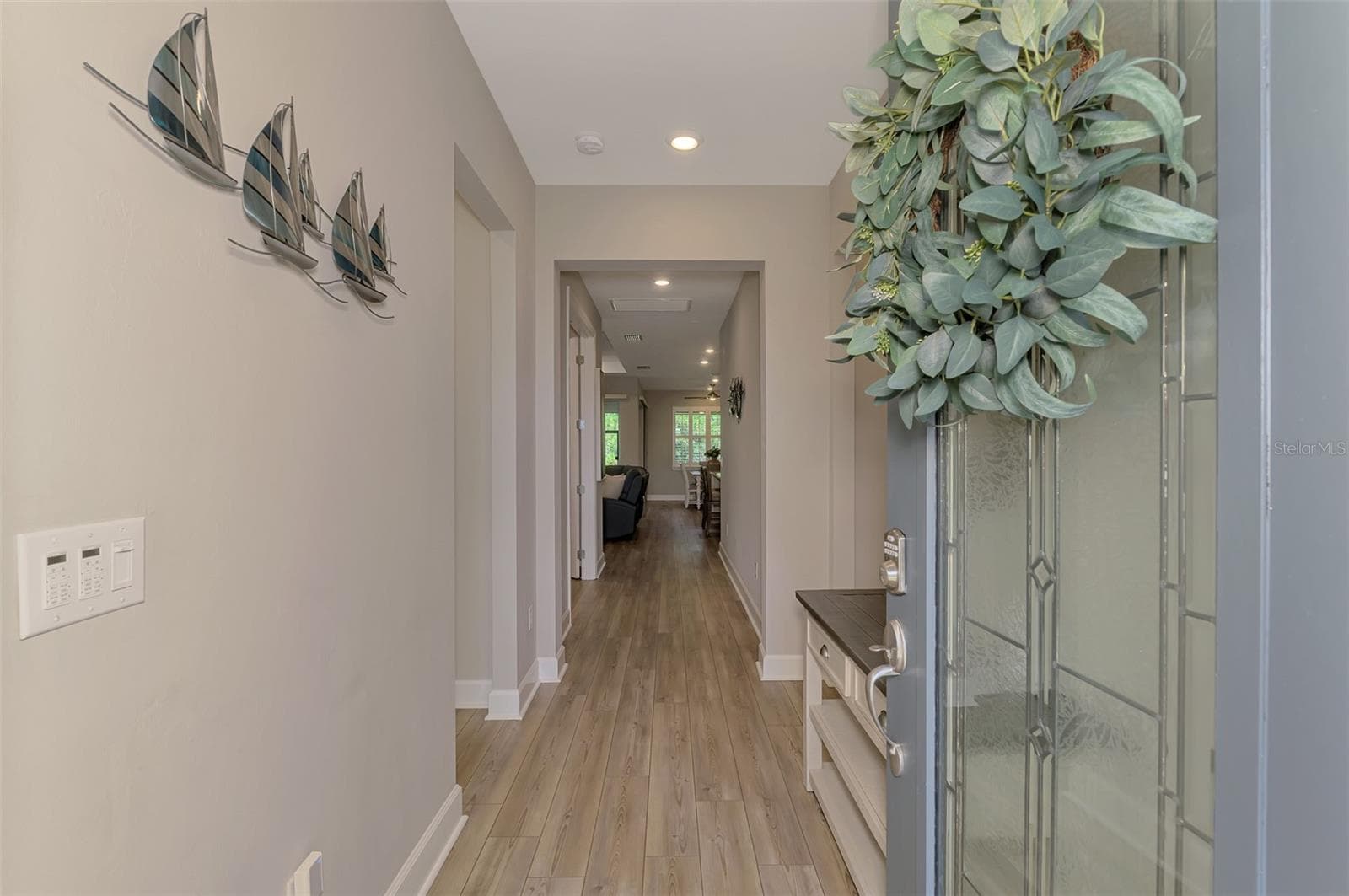 Single Family Residence at 10088 CORAL SHORE DR, ENGLEWOOD, photo 10 of 100
