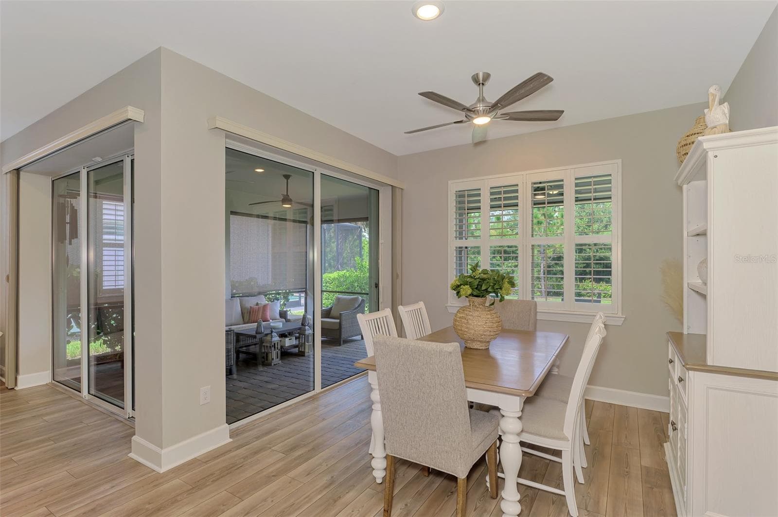 Single Family Residence at 10088 CORAL SHORE DR, ENGLEWOOD, photo 29 of 100