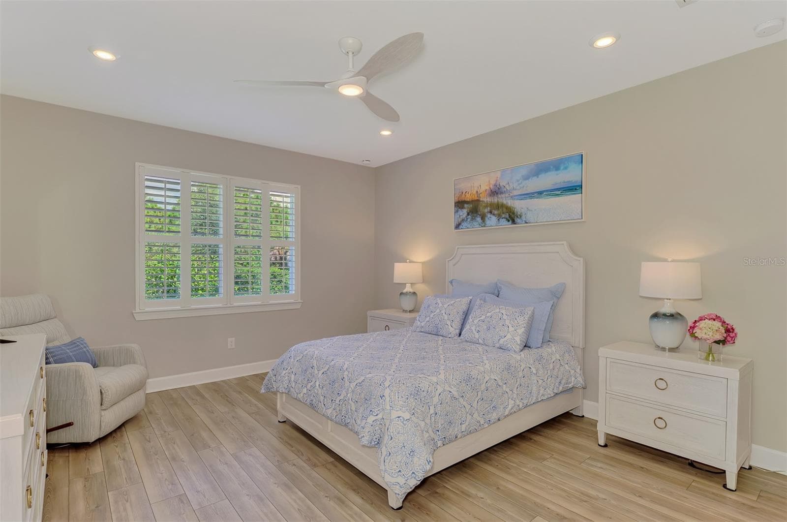 Single Family Residence at 10088 CORAL SHORE DR, ENGLEWOOD, photo 31 of 100