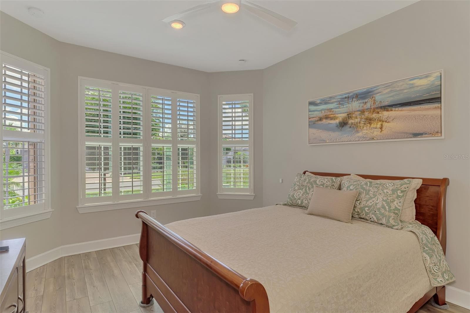 Single Family Residence at 10088 CORAL SHORE DR, ENGLEWOOD, photo 43 of 100