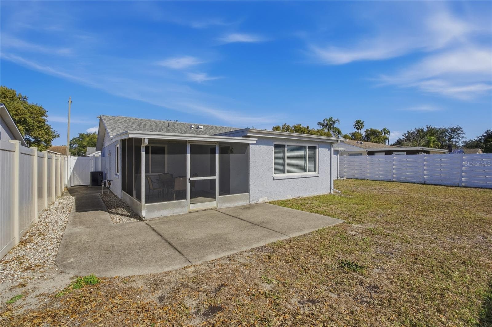 Single Family Residence at 7420 SANDALWOOD DR, PORT RICHEY, photo 3 of 43