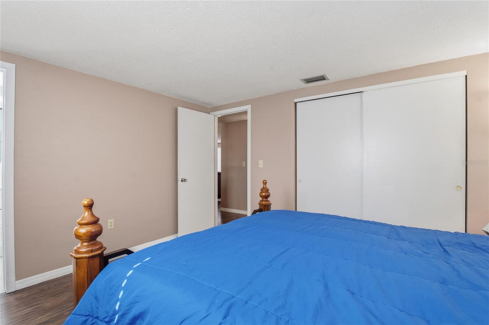 Single Family Residence at 7420 SANDALWOOD DR, PORT RICHEY, photo 24 of 43