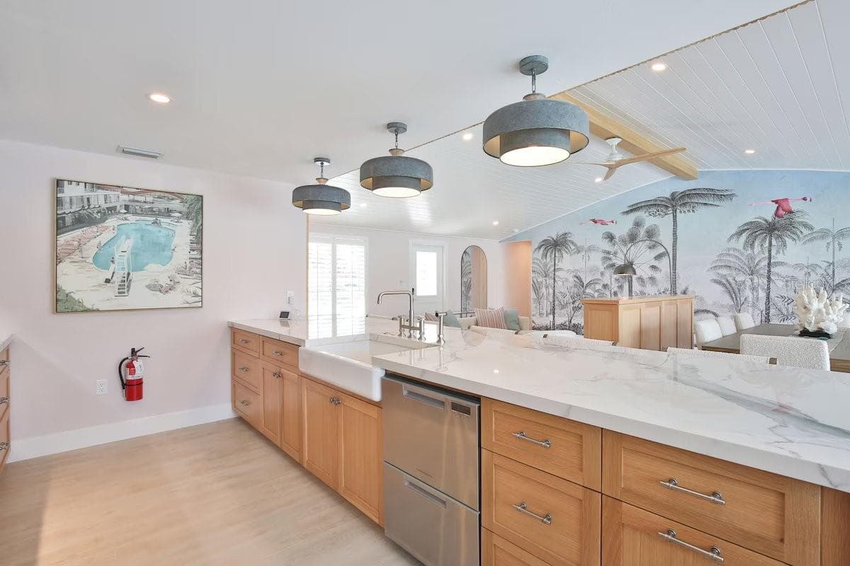 Single Family Residence at 605 CONCORD LN, HOLMES BEACH, photo 16 of 69