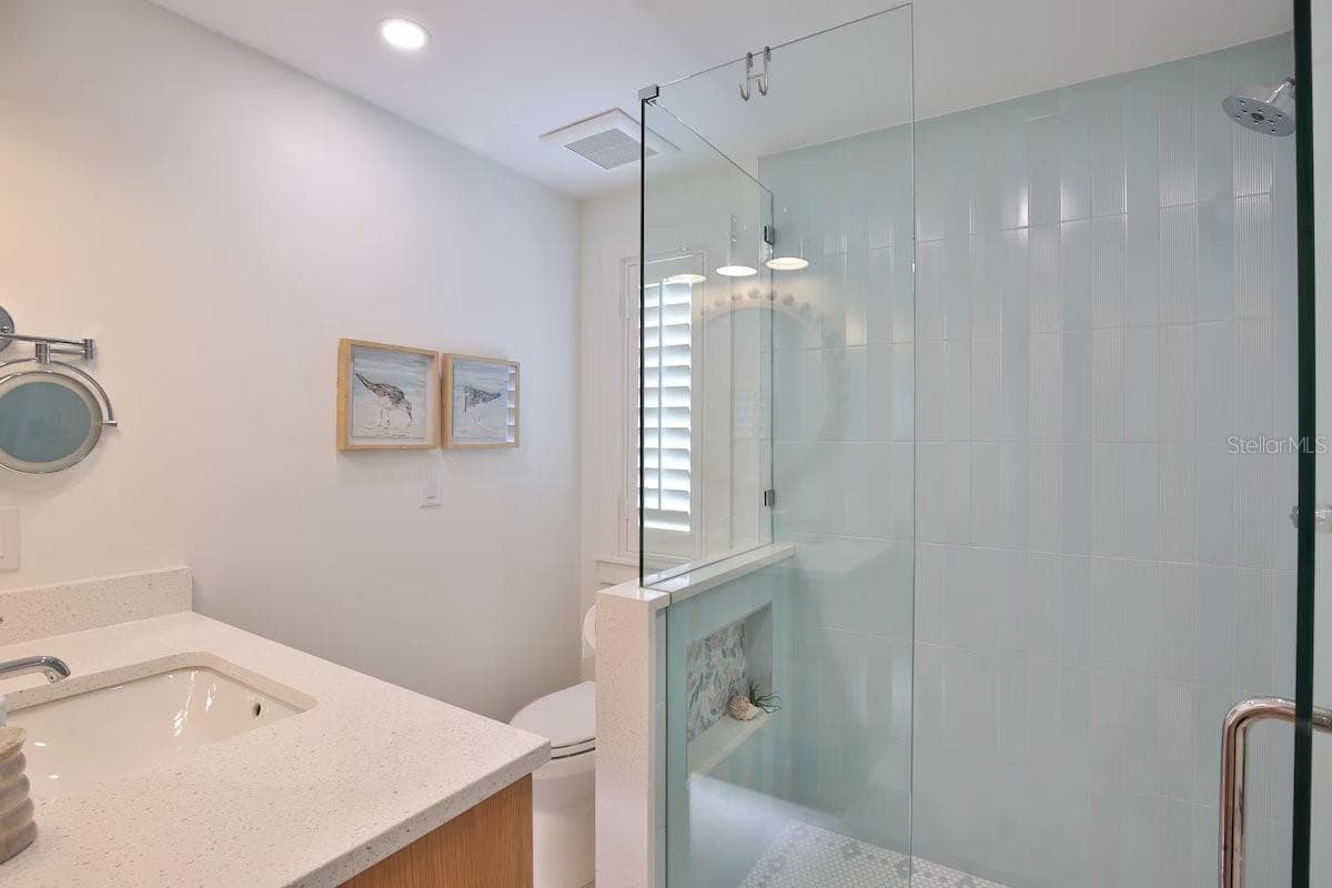 Single Family Residence at 605 CONCORD LN, HOLMES BEACH, photo 39 of 69