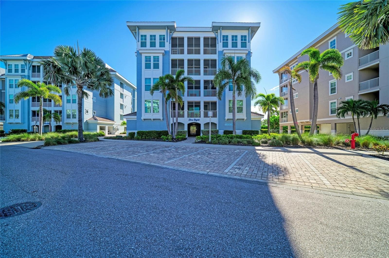 Condominium at 391 ARUBA CIR #401, BRADENTON, photo 7 of 100