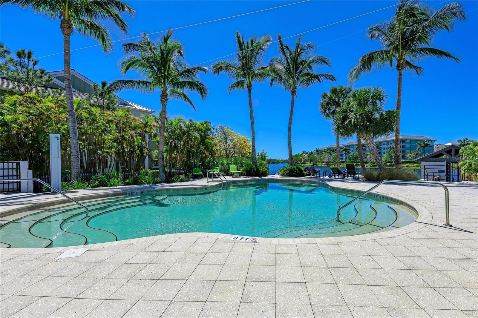 Condominium at 391 ARUBA CIR #401, BRADENTON, photo 89 of 100