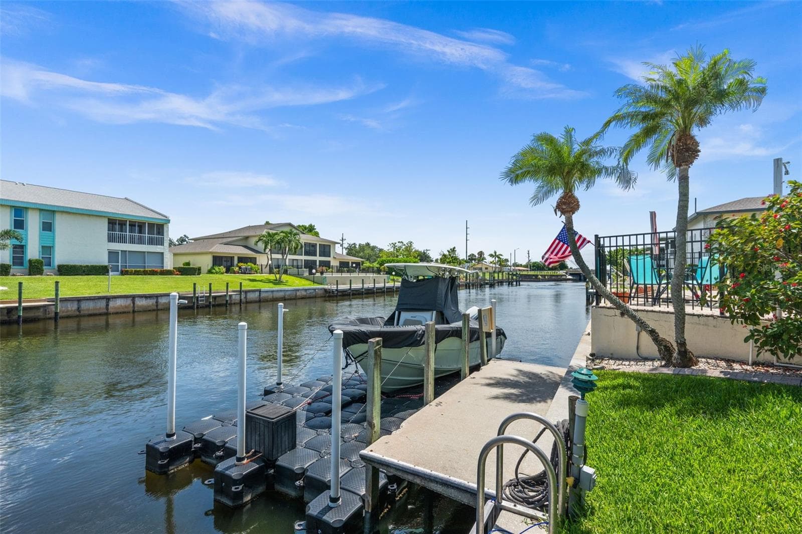 Gulf Access - 1345 SE 40TH TER #2E, CAPE CORAL