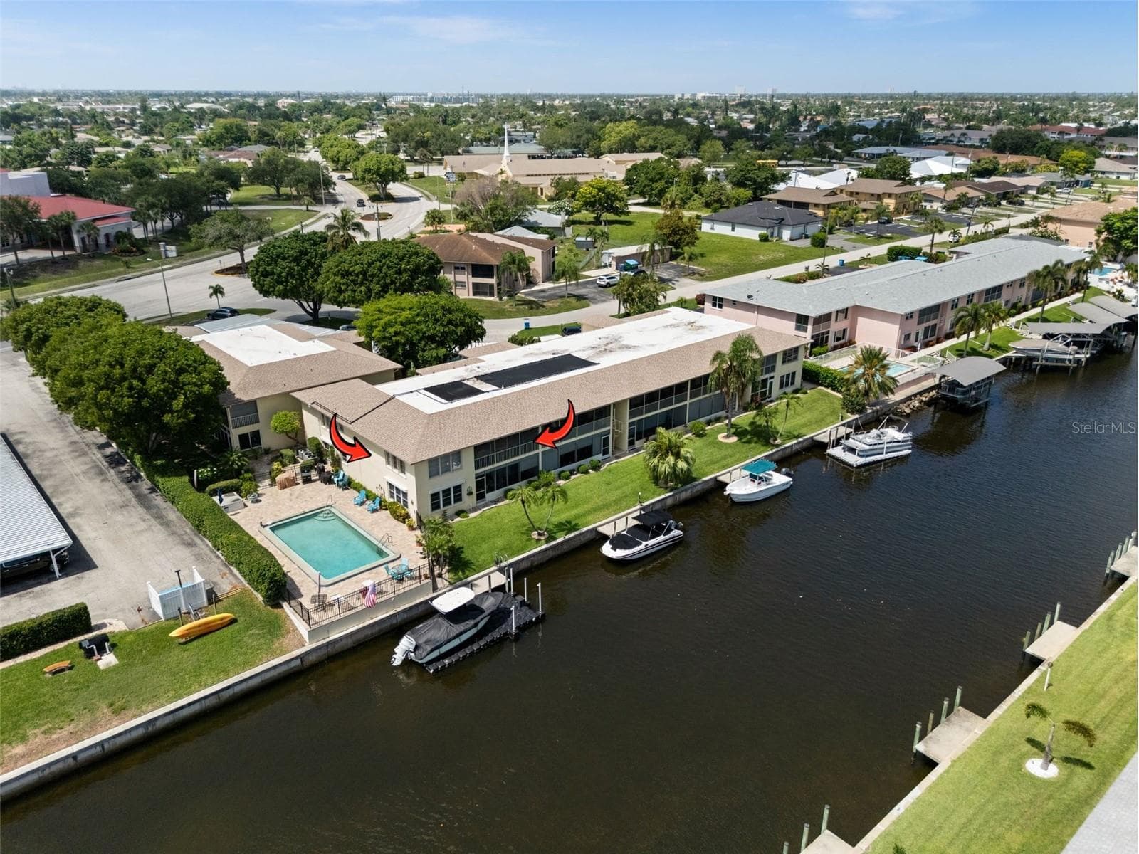 Central Location - 1345 SE 40TH TER #2E, CAPE CORAL