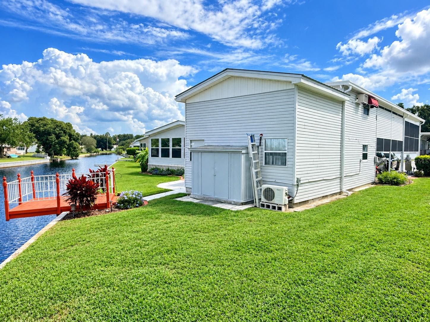 Manufactured Home at 5214 ISLAND VIEW CIR N, POLK CITY, photo 10 of 48