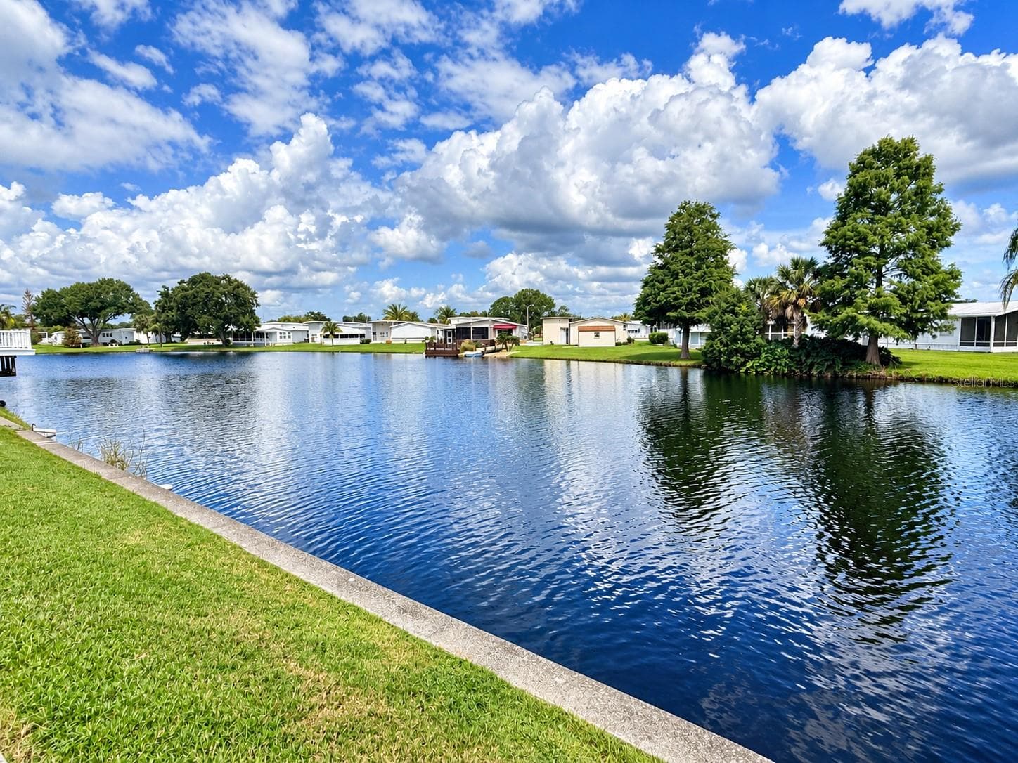 Manufactured Home at 5214 ISLAND VIEW CIR N, POLK CITY, photo 11 of 48