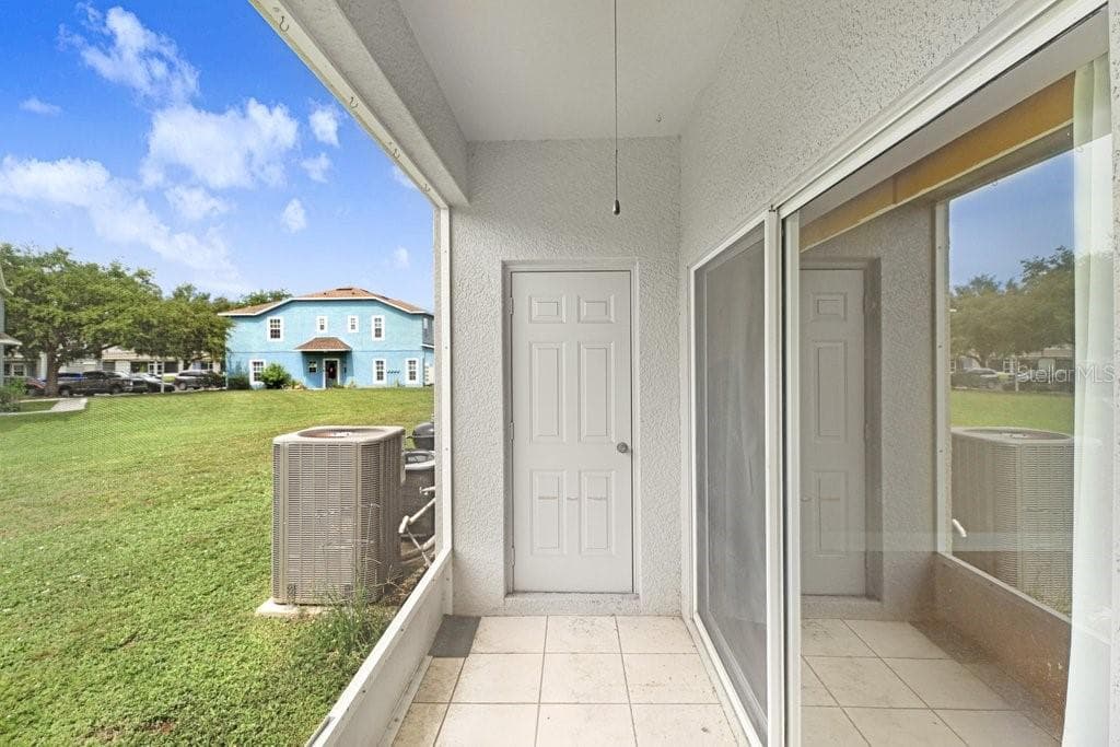 Patio - 12635 KINGS CROSSING DR, GIBSONTON