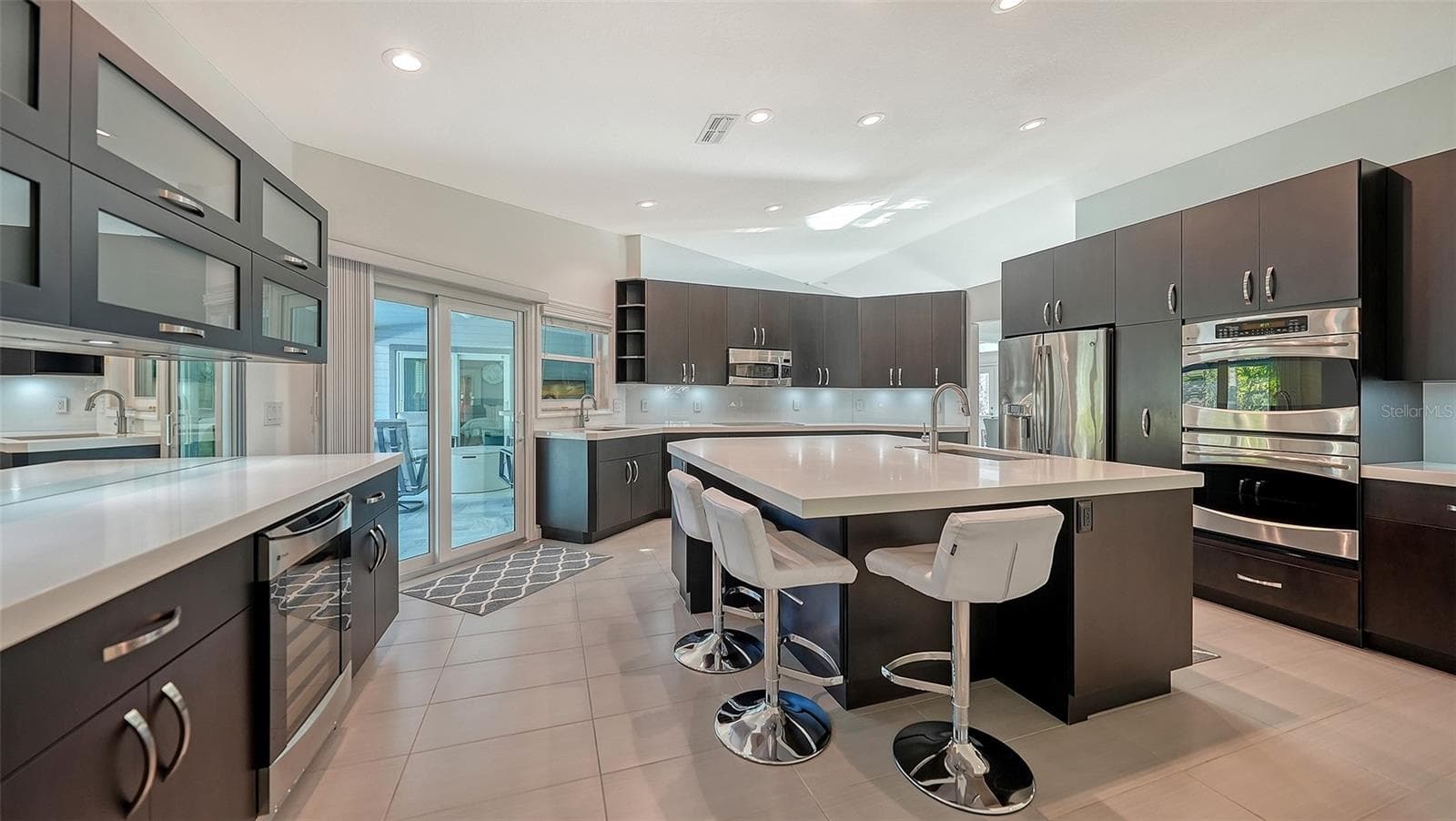 Single Family Residence at 6948 STETSON STREET CIR, SARASOTA, photo 11 of 53