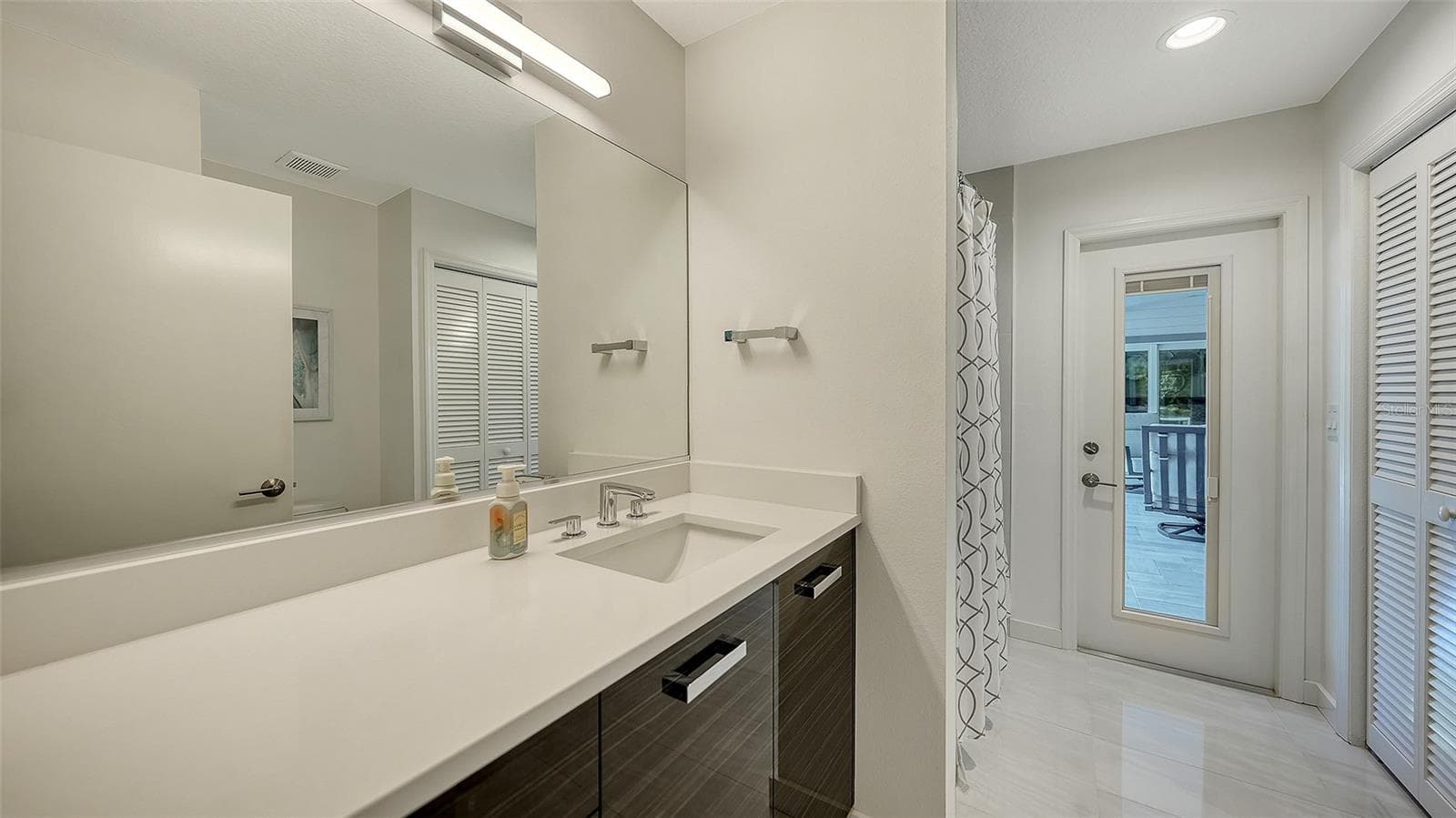 Single Family Residence at 6948 STETSON STREET CIR, SARASOTA, photo 31 of 53