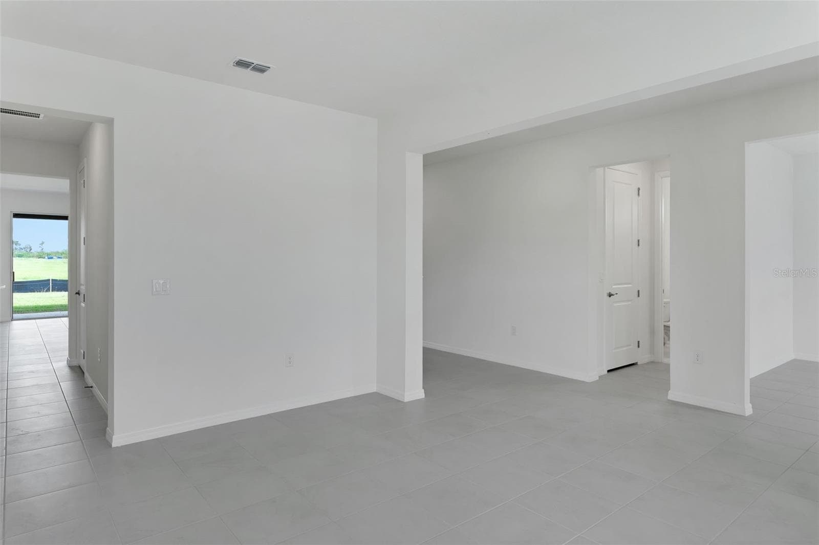 Single Family Residence at 7422 SEA MANATEE ST, PARRISH, photo 7 of 54