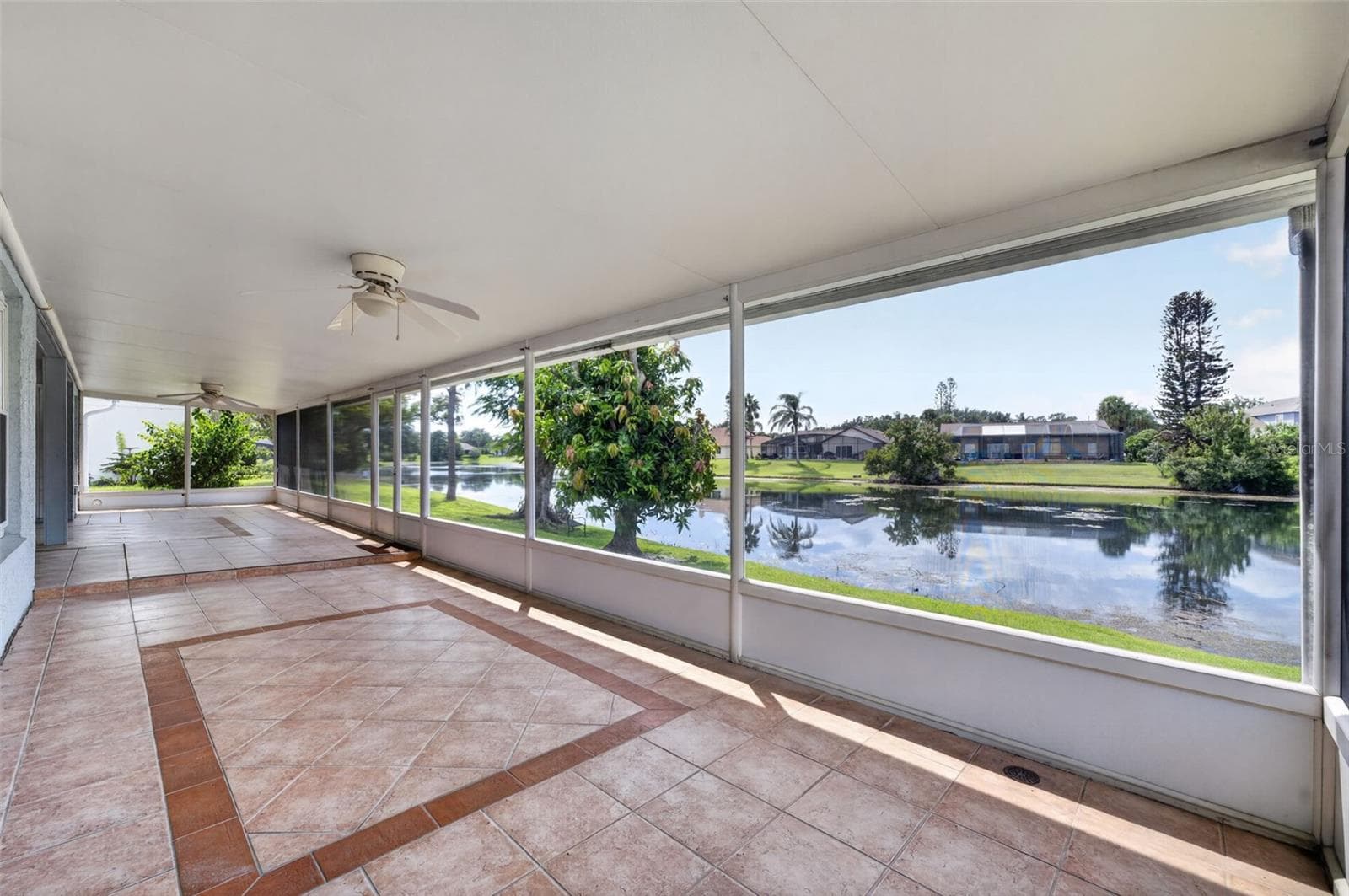 Perfect Florida afternoons are made here! - 2925 EAGLE LAKE DR, ORLANDO