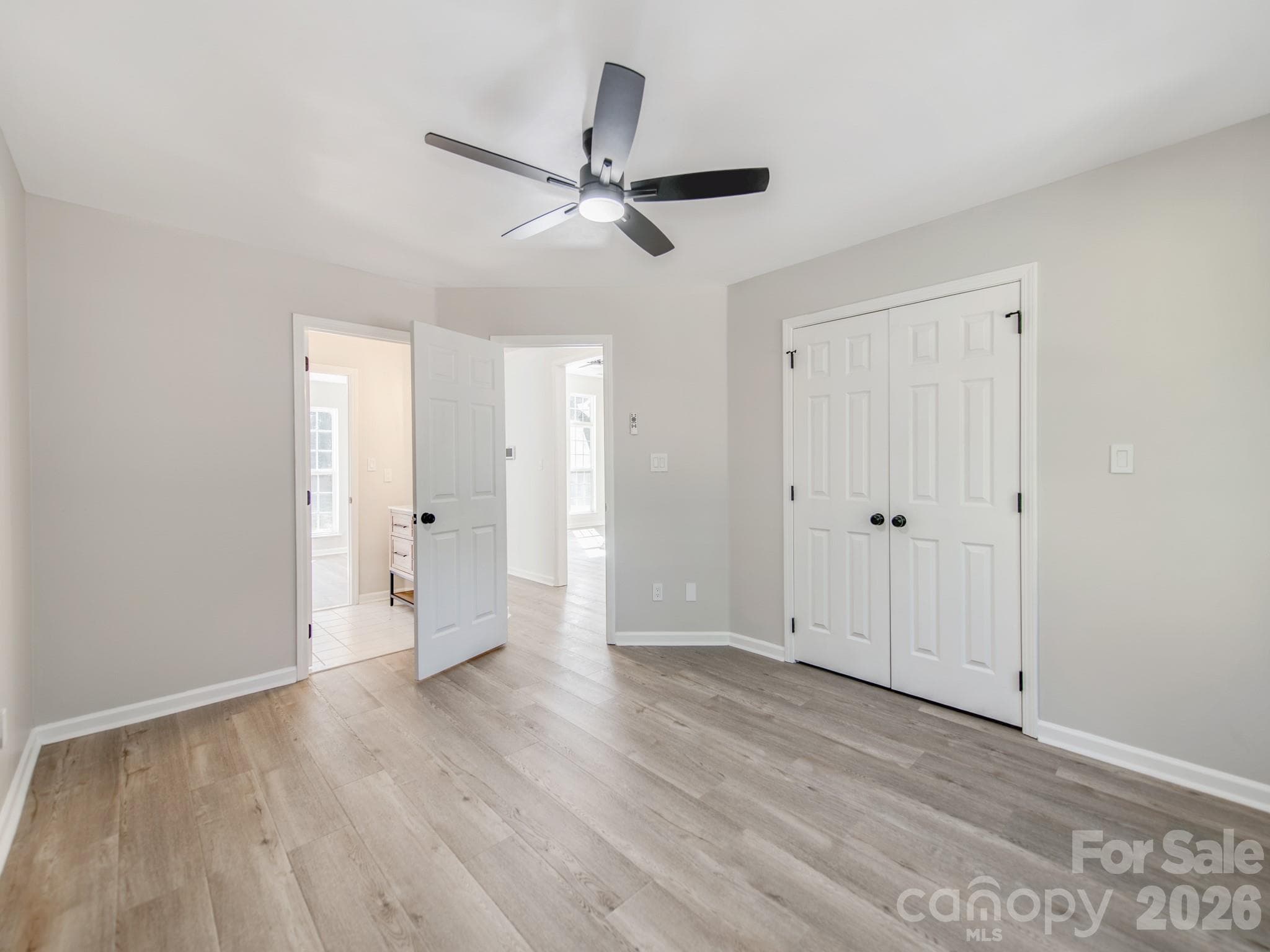Front bedroom with Jack-n-Jill bathroom access - 810 Greenhill Drive, Charlotte