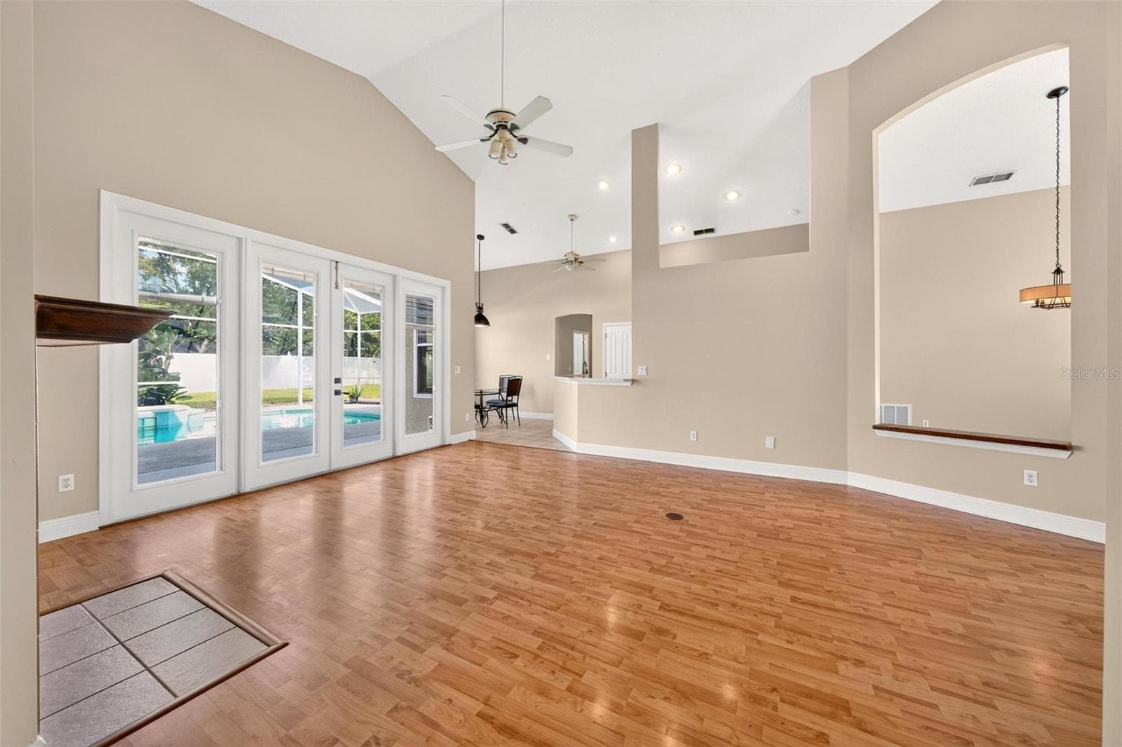 Single Family Residence at 5206 HAWFORD CIR, BELLE ISLE, photo 15 of 66