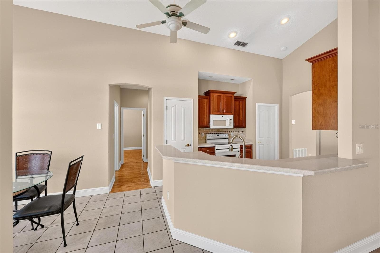 Single Family Residence at 5206 HAWFORD CIR, BELLE ISLE, photo 20 of 66