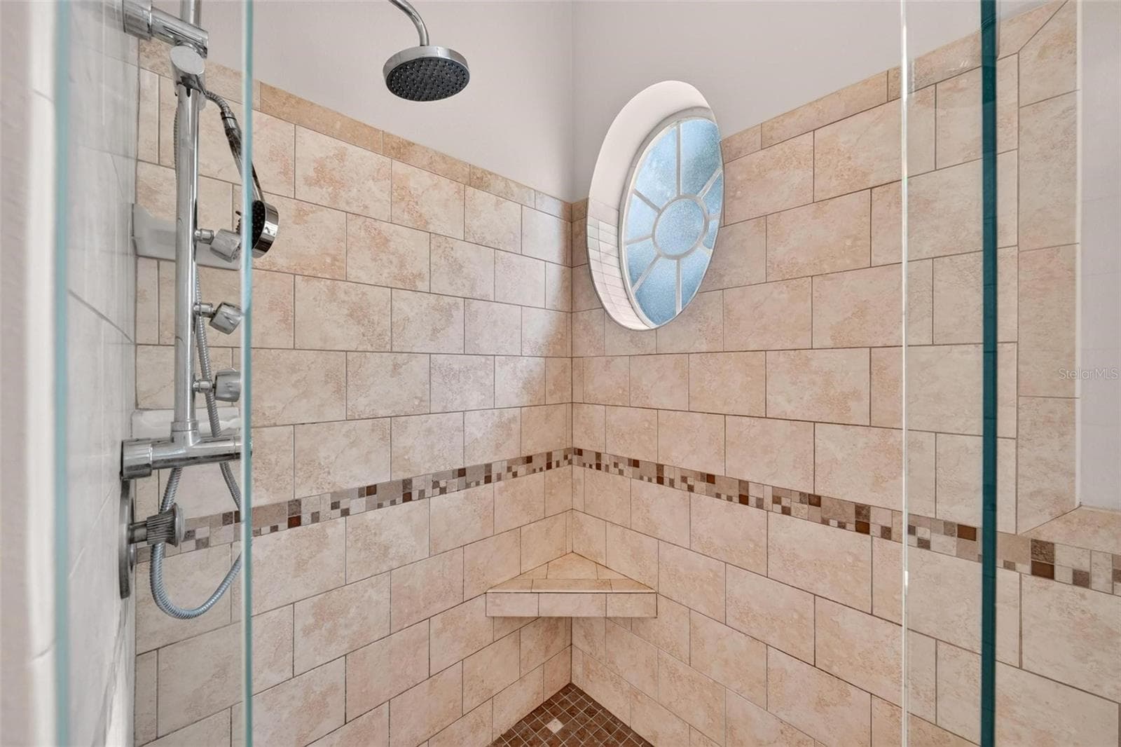 Walk in Shower - Primary Bath - 5206 HAWFORD CIR, BELLE ISLE