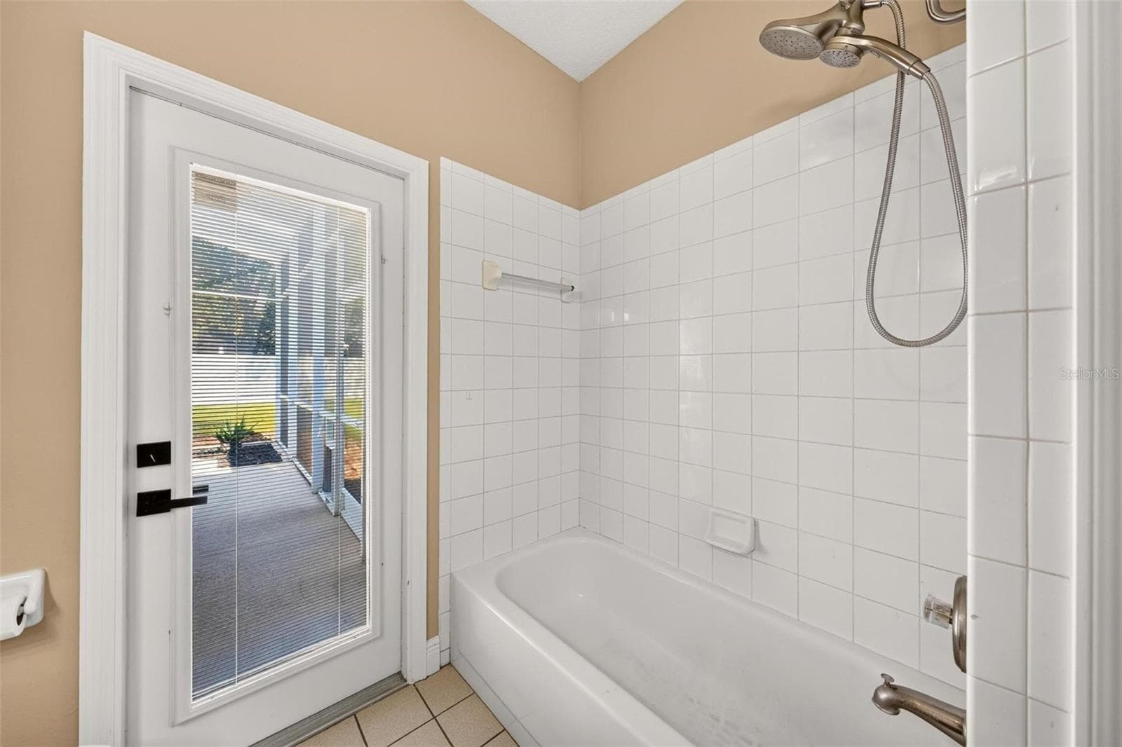 Single Family Residence at 5206 HAWFORD CIR, BELLE ISLE, photo 54 of 66
