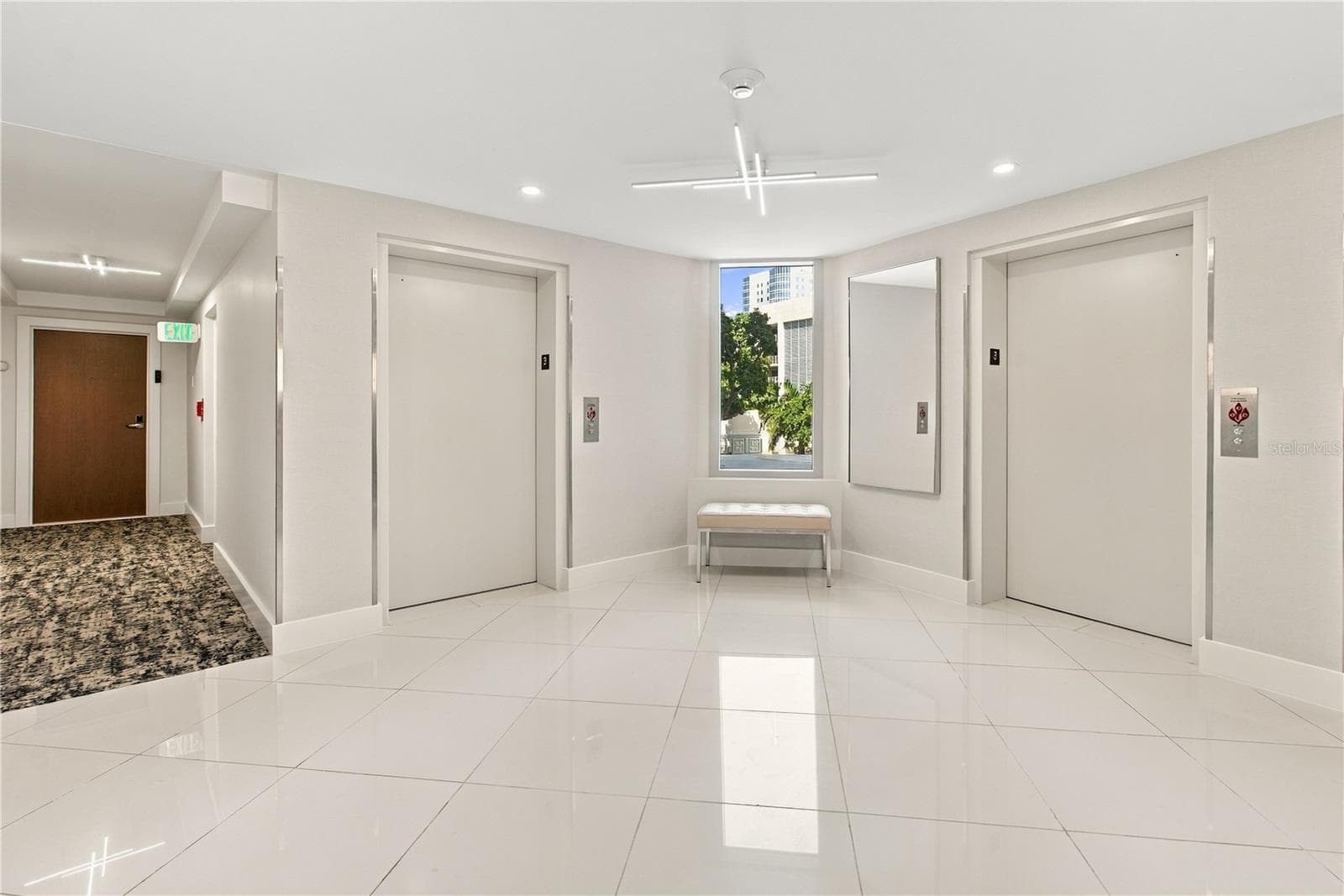 3rd Floor Elevator Landing - 1111 N GULFSTREAM AVE #3D, SARASOTA