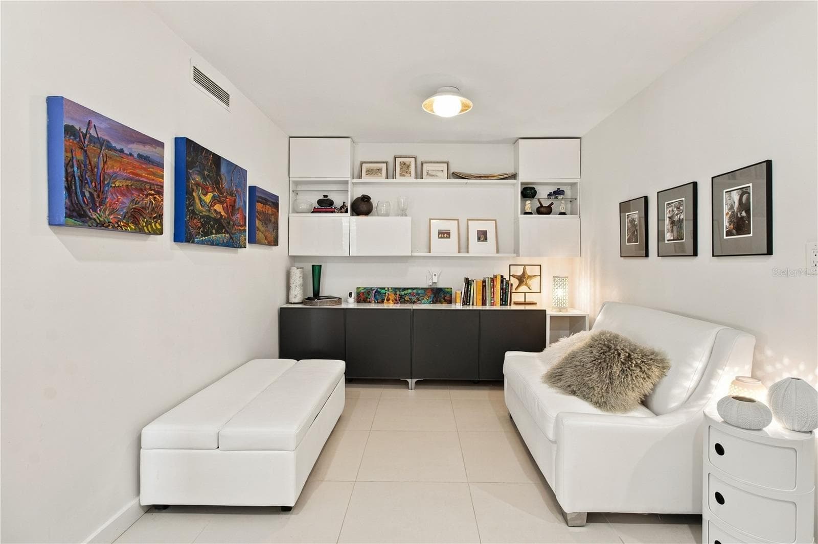 Den/ Office - 1111 N GULFSTREAM AVE #3D, SARASOTA