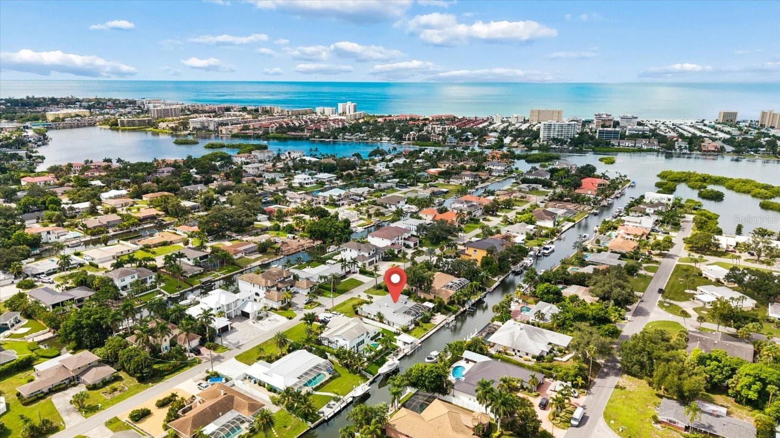 Less than 2 miles to Siesta Key - 1741 STANFORD LN, SARASOTA
