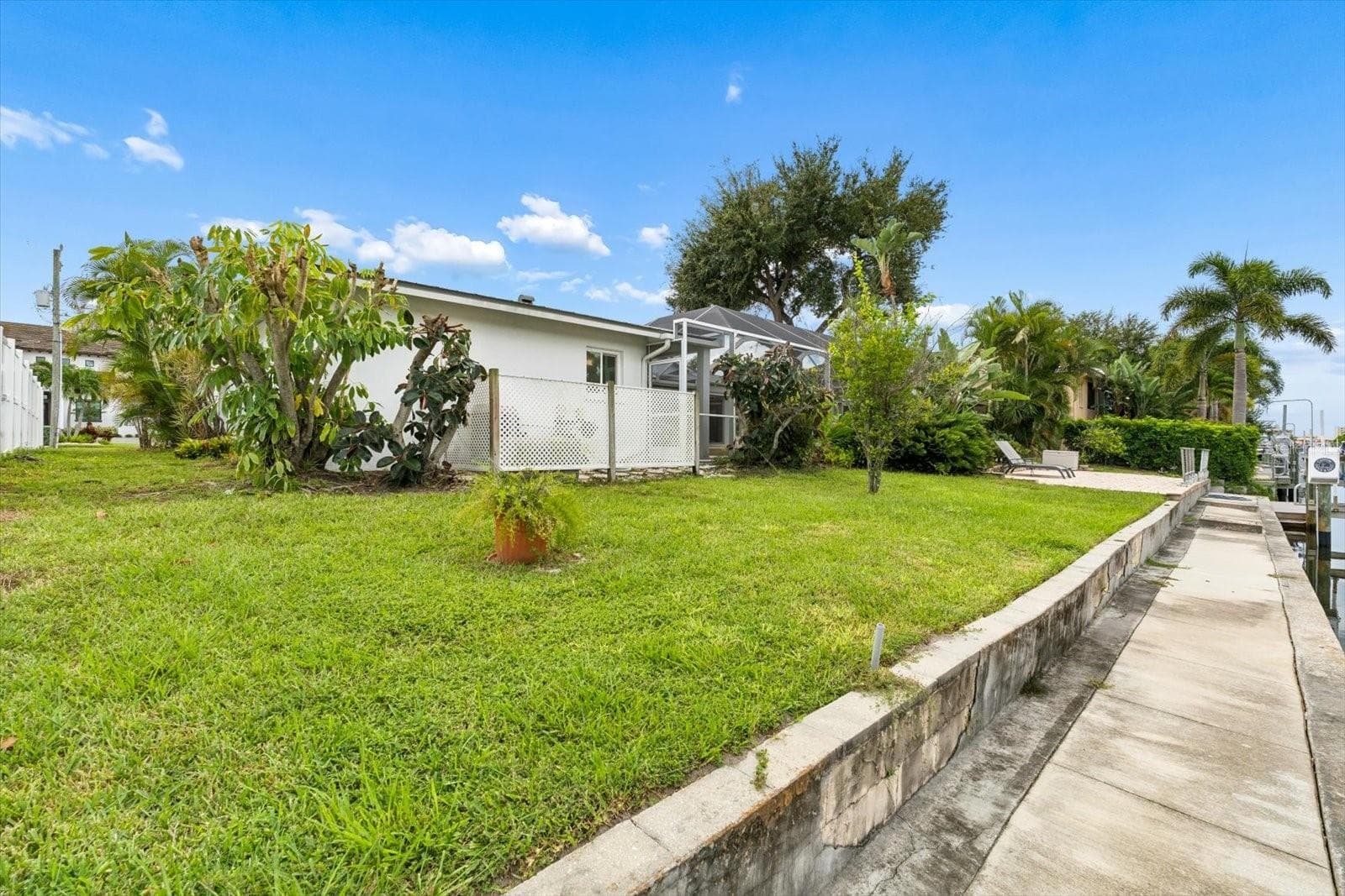 Single Family Residence at 1741 STANFORD LN, SARASOTA, photo 58 of 81