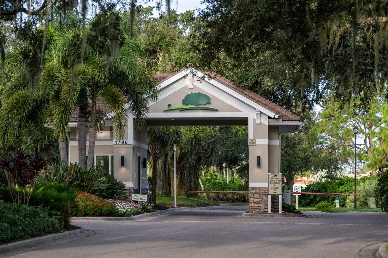 Villa at 5204 MAHOGANY RUN AVE, SARASOTA, photo 37 of 61