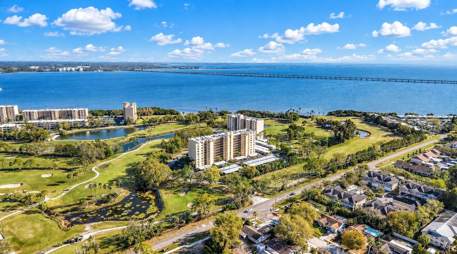2620 COVE CAY DR #306