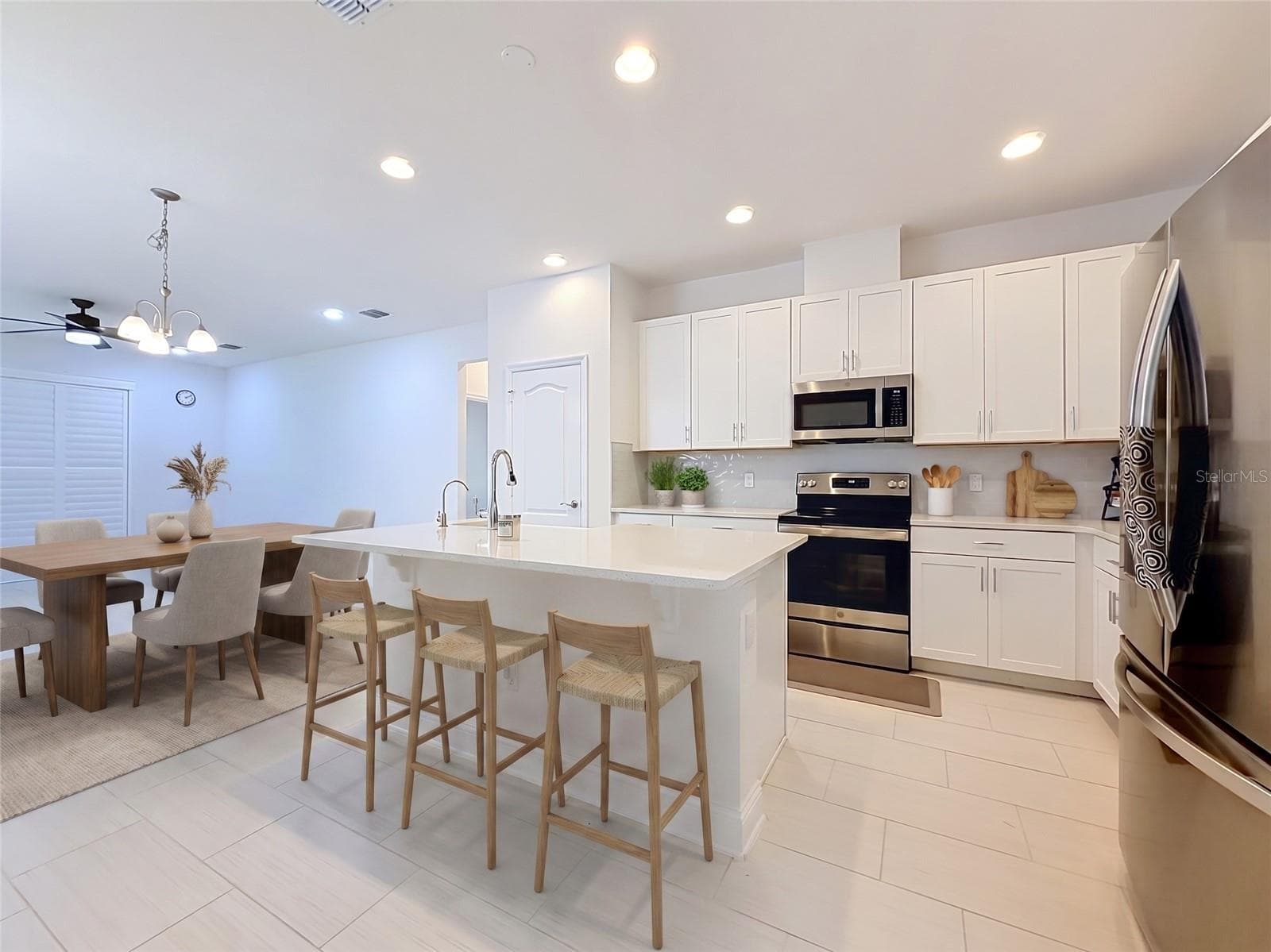 Single Family Residence at 4560 DULWIK PL, SANFORD, photo 12 of 31