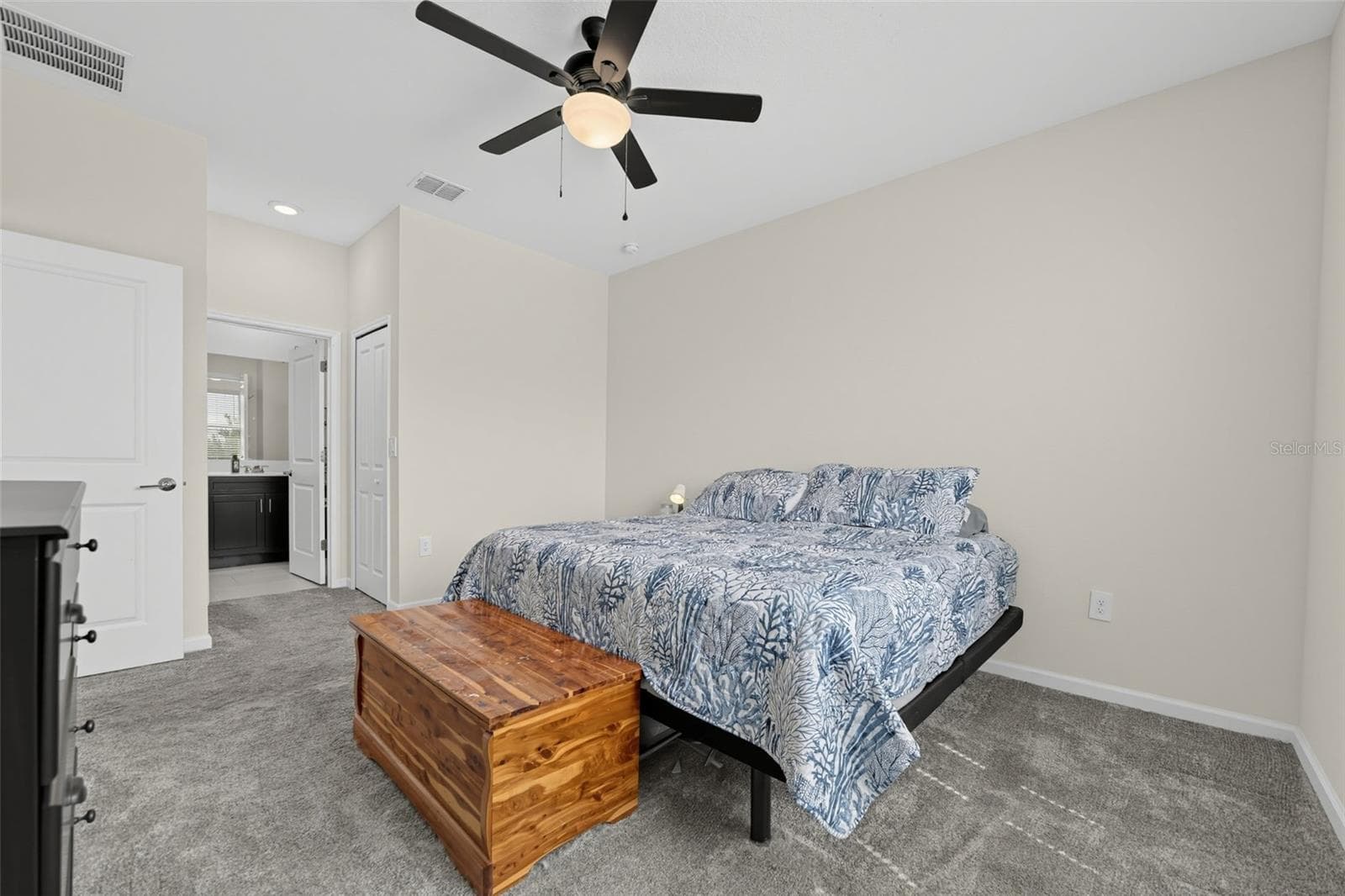 Single Family Residence at 6995 CHURCH LAKE ST, GROVELAND, photo 18 of 30