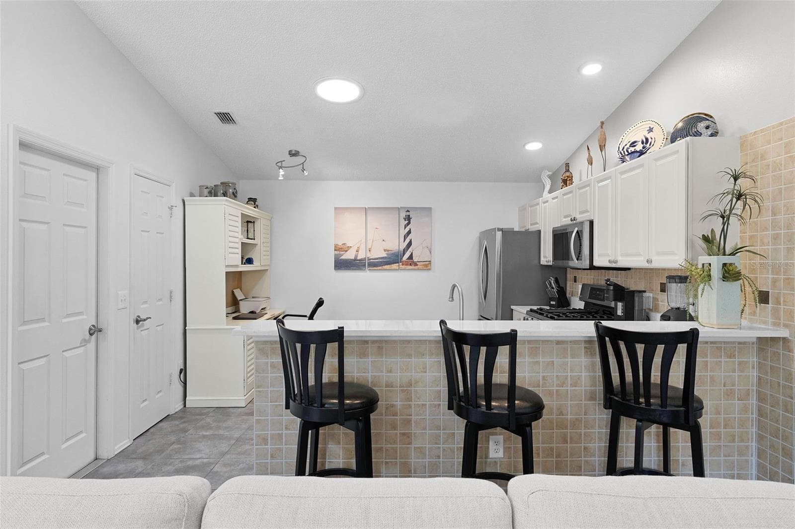 Villa at 313 VARNVILLE WAY, THE VILLAGES, photo 10 of 42