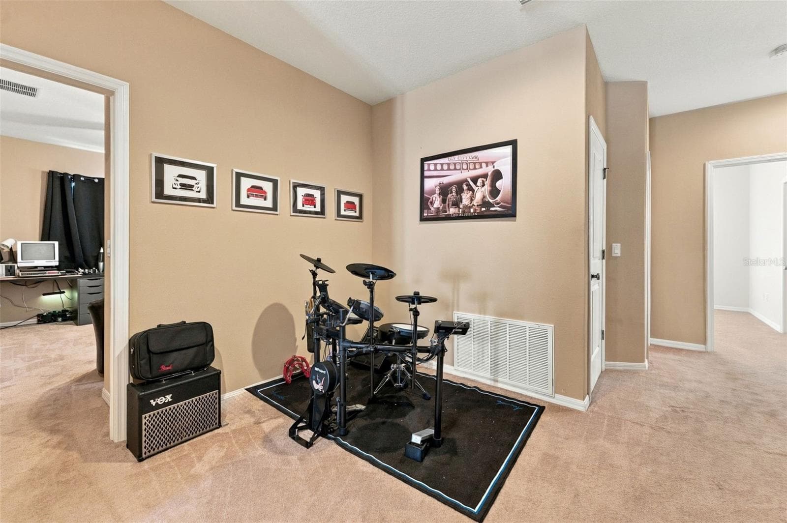 Second floor hallway - 3508 MAJESTIC VIEW DR, LUTZ