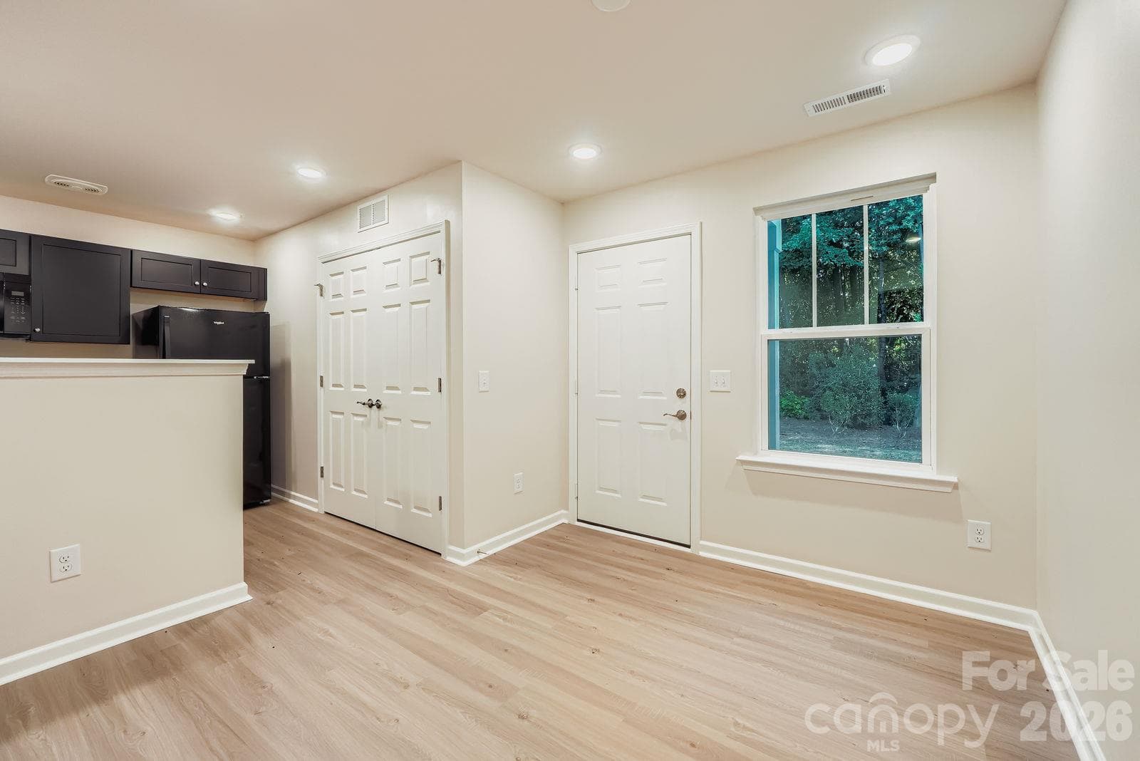 Townhouse at 1761 J Julian Lane, Charlotte, photo 5 of 17