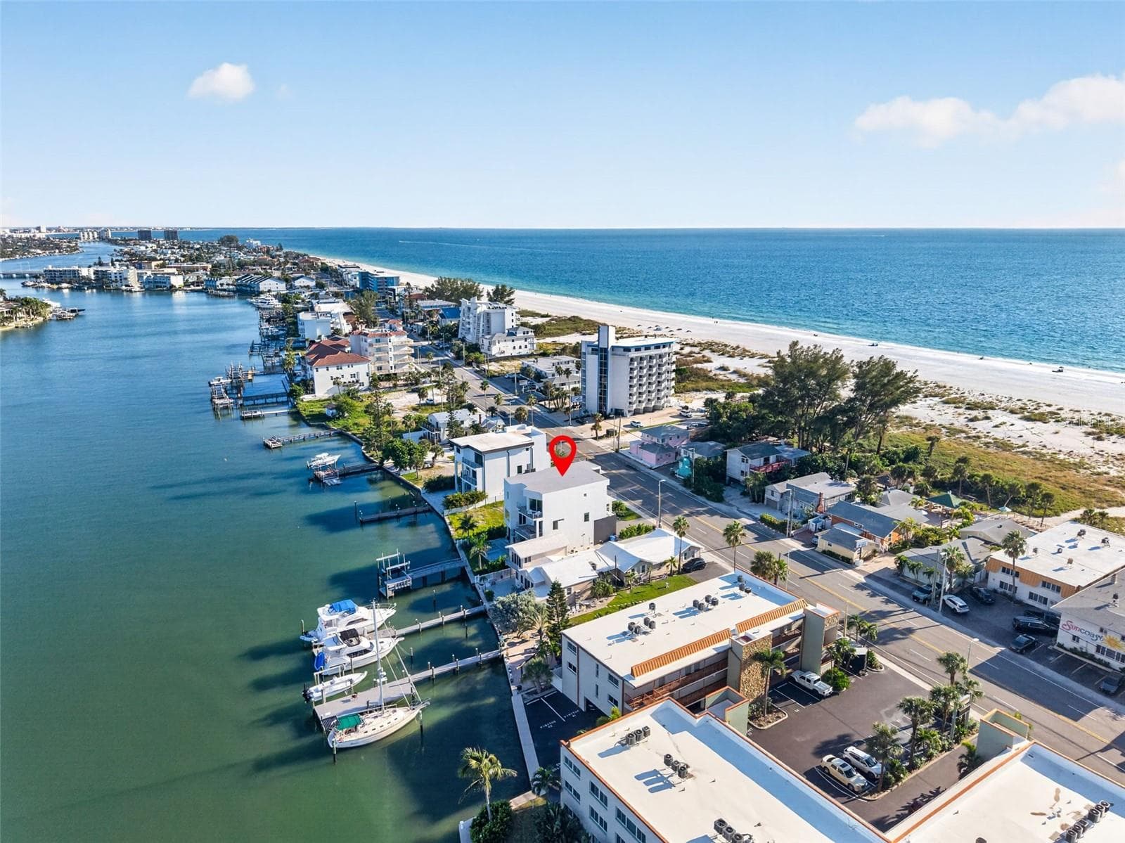 Unobstructed water access and views. - 10209 GULF BLVD, TREASURE ISLAND