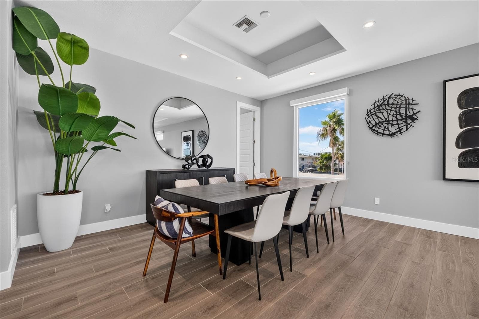 Single Family Residence at 10209 GULF BLVD, TREASURE ISLAND, photo 25 of 75