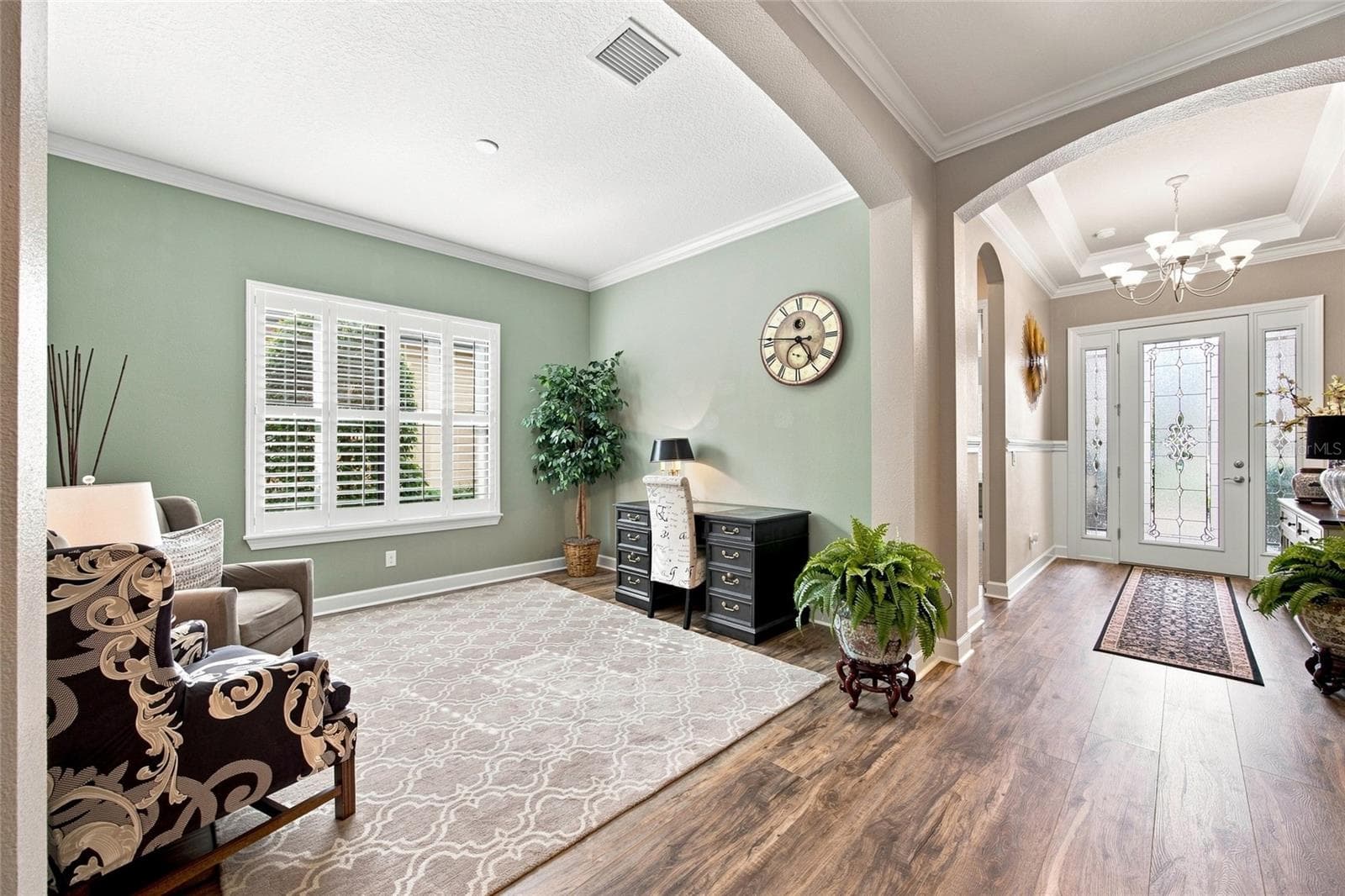 Entrance/Den - 8557 GRAND ALBERATO RD, TAMPA