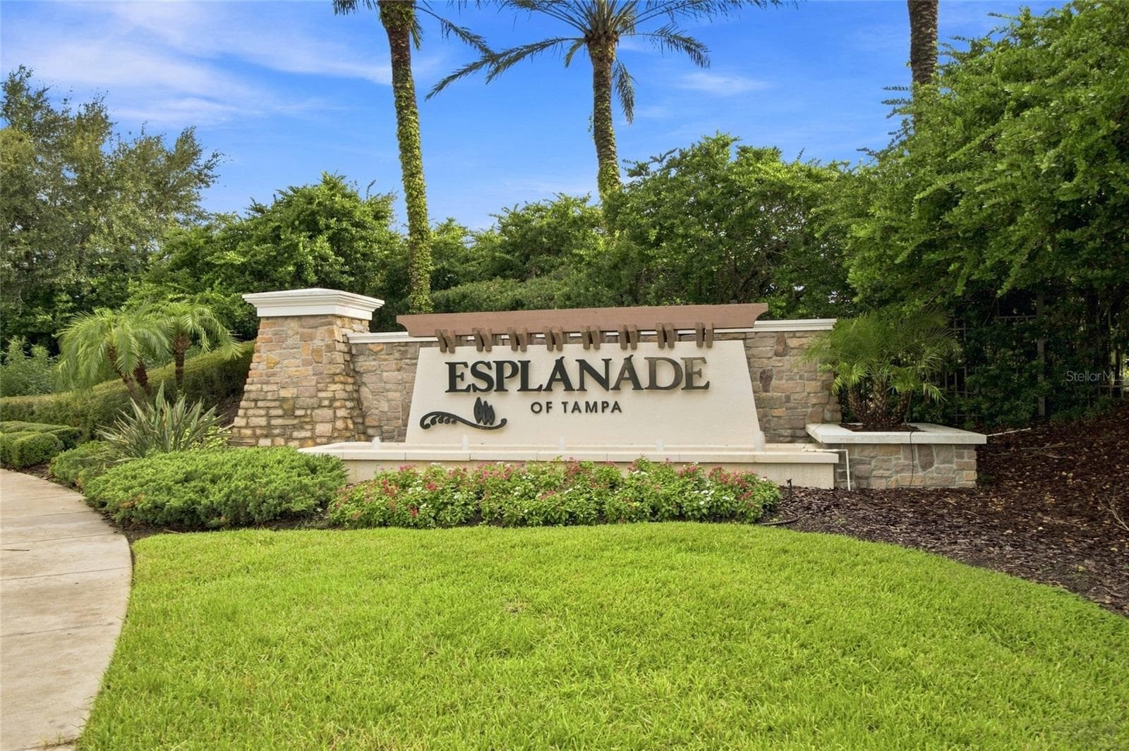 Single Family Residence at 8557 GRAND ALBERATO RD, TAMPA, photo 49 of 55