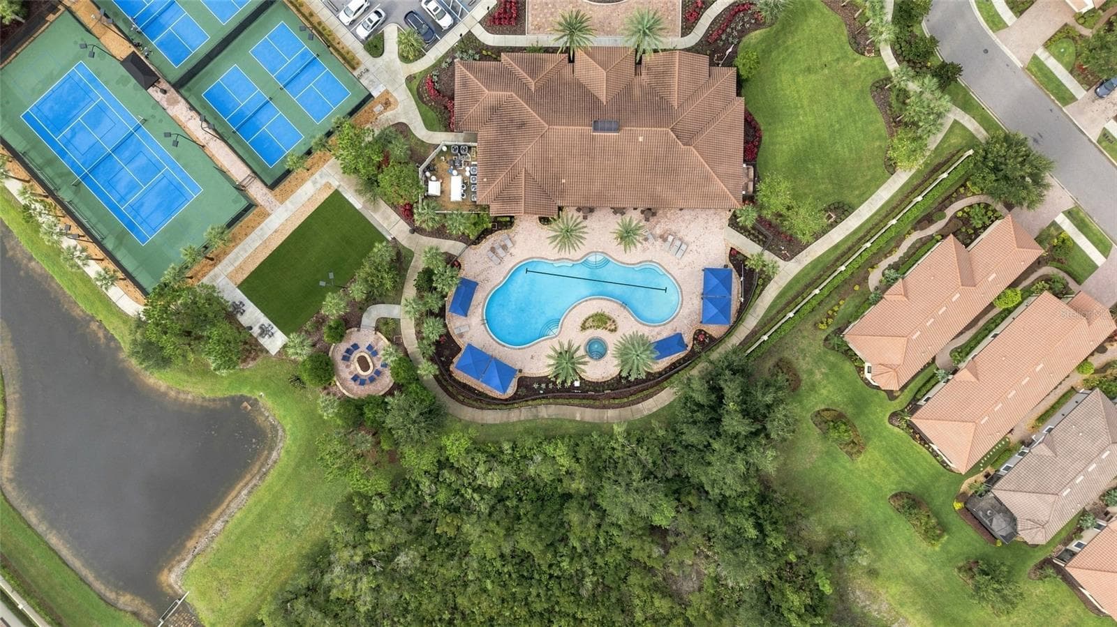Single Family Residence at 8557 GRAND ALBERATO RD, TAMPA, photo 52 of 55