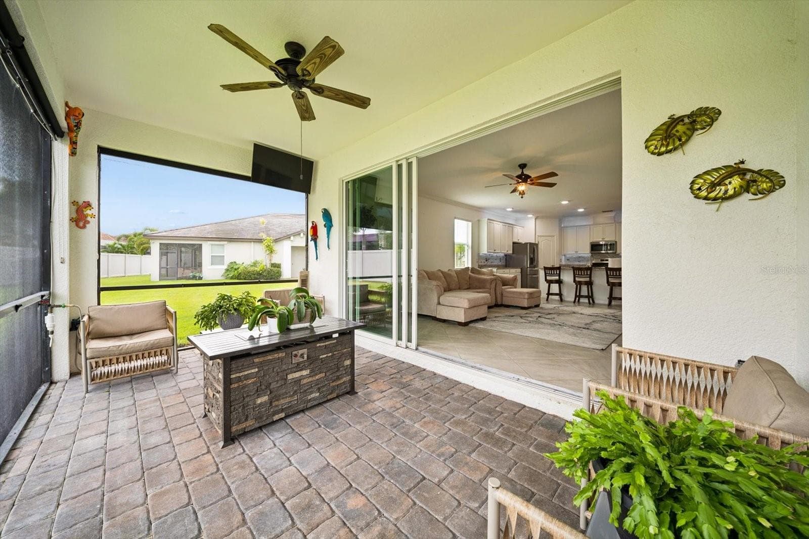 PRIVACY ROLL DOWN SHADES - 2505 AVOLET CT, BRADENTON