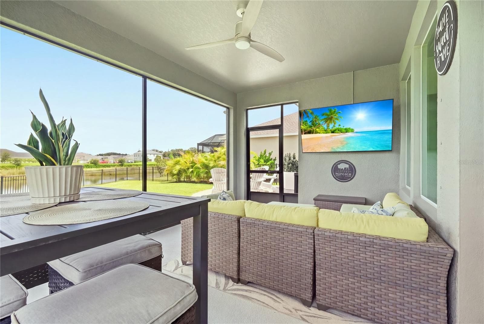 Screened Lanai - 11836 CATAWBA CV, PARRISH